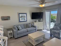 Island Sands 103🌊Gulf Front🏖️Free Beach Setup - Image 4