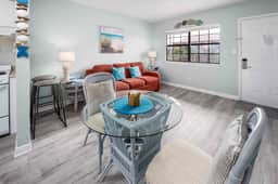 Sandy Pointe 205👙Close to Beach🐶Pet Friendly - Image 3