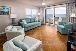 The Palms 505🌊Gulf Front🏖️Free Beach Setup - Image 3