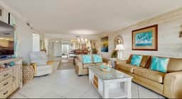 Surf Dweller 207🌊Gulf Front🏖️Free Beach Setup - Image 3