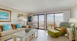 Surf Dweller 207🌊Gulf Front🏖️Free Beach Setup - Image 2