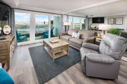 Sea Oats 103🌊Gulf Front🏖️Free Beach Setup - Image 5
