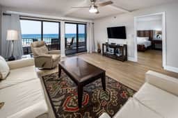 Surf Dweller 309🌊Gulf Front🏖️Free Beach Setup - Image 5