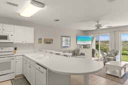 Island Sands 103🌊Gulf Front🏖️Free Beach Setup - Image 5