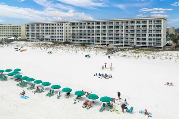 Gulf Dunes 613🌊Gulf Front🏖️Free Beach Setup - Image 1