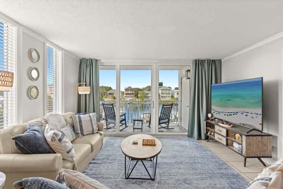 Dolphin Point 305C🛥️Destin Harbor🌊Waterfront - Image 1