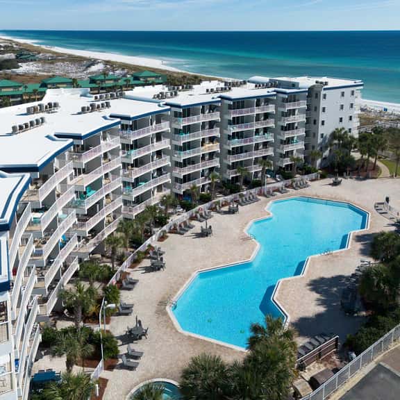 Destin West V402 Gulf Front Free Beach Setup - Image 1