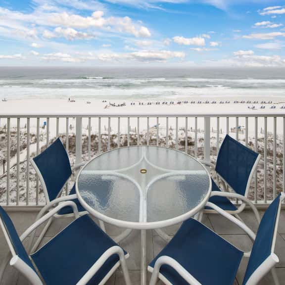 Island Princess 601🌊Gulf Front🏖️Free Beach Setup - Image 1