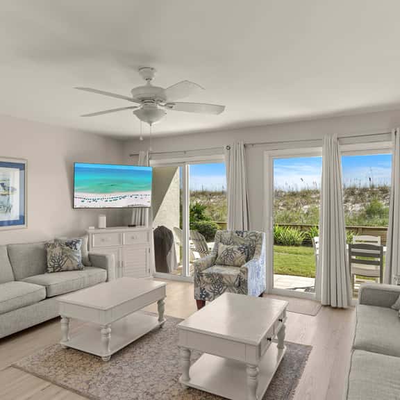 Island Sands 103🌊Gulf Front🏖️Free Beach Setup - Image 1