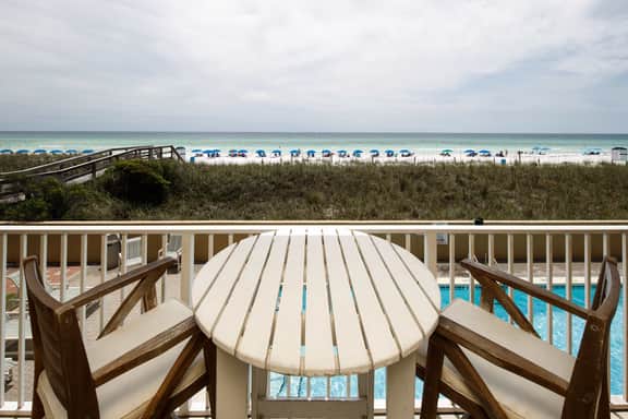 Summerlin 102🌊Gulf Front🏖️Free Beach Setup - Image 2