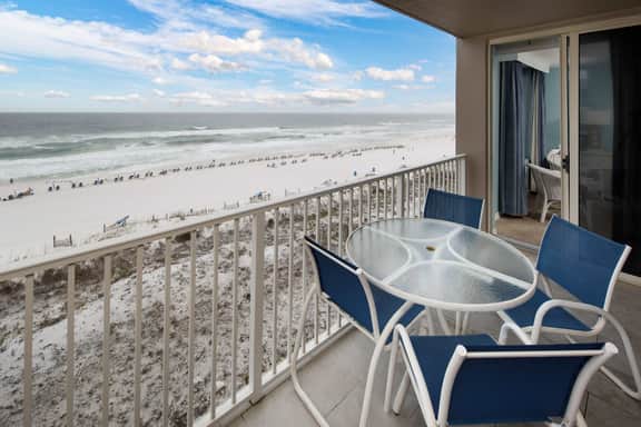 Island Princess 601🌊Gulf Front🏖️Free Beach Setup - Image 2