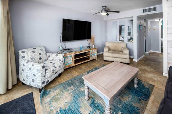 Islander 501🌊Gulf Front🏖️Free Beach Setup - Image 4