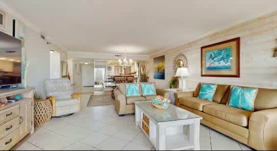 Surf Dweller 207🌊Gulf Front🏖️Free Beach Setup - Image 3