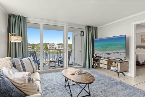 Dolphin Point 305C🛥️Destin Harbor🌊Waterfront - Image 2