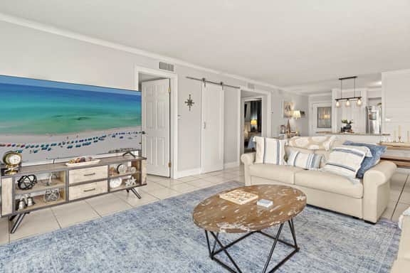 Dolphin Point 305C🛥️Destin Harbor🌊Waterfront - Image 3