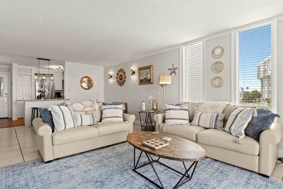 Dolphin Point 305C🛥️Destin Harbor🌊Waterfront - Image 4
