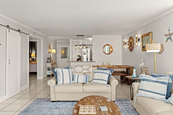Dolphin Point 305C🛥️Destin Harbor🌊Waterfront - Image 5