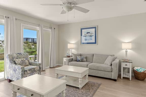 Island Sands 103🌊Gulf Front🏖️Free Beach Setup - Image 2