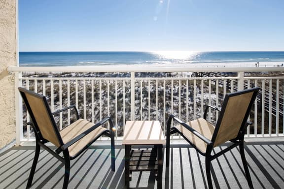 Island Sands 303🌊Gulf Front🏖️Free Beach Setup - Image 1
