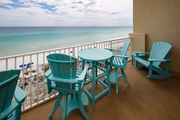 Gulf Side 601🌊Gulf Front🏖️Free Beach Setup🐶Dogs OK - Image 1