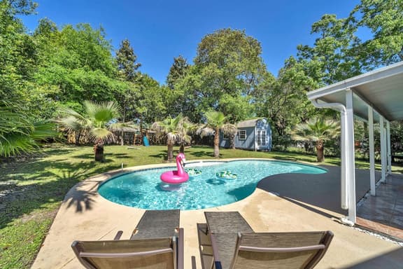 Beachview🛟Private Pool Home👙Close to Beaches - Image 1