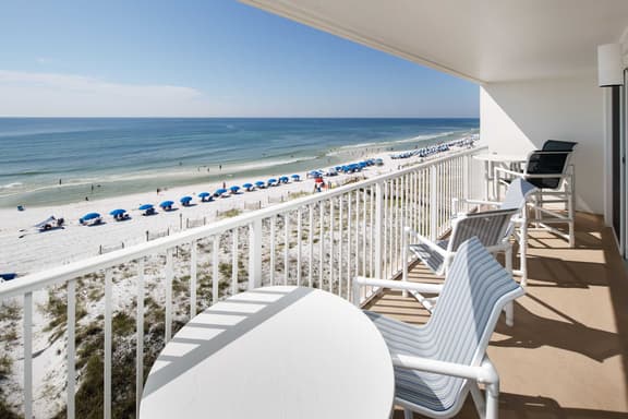 The Palms 505🌊Gulf Front🏖️Free Beach Setup - Image 1